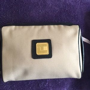 Ted Lapidus clutch